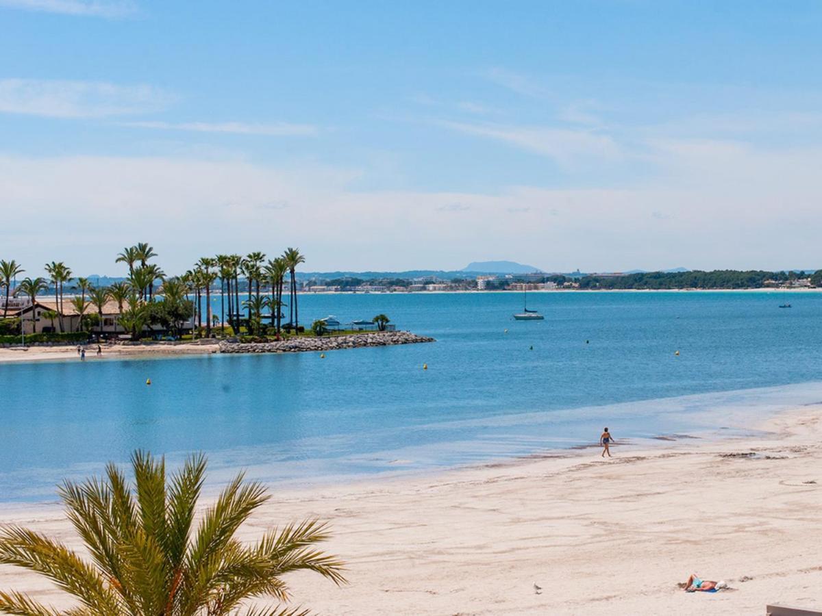Apartment Xara Torres, At The Beach Of Alcudia Port de Alcudia  Kültér fotó
